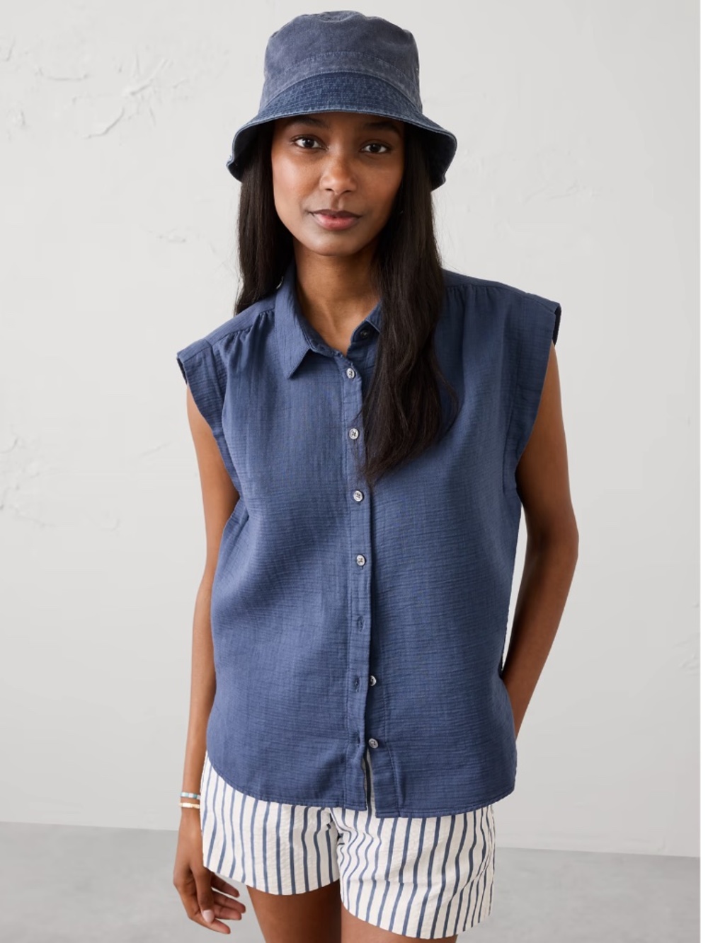 NWT Banana Republic Navy Gauze Shirt / Size XL